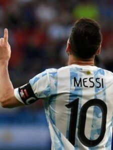 Messi & Co. Eye Positive Start Messi & Co. Eye