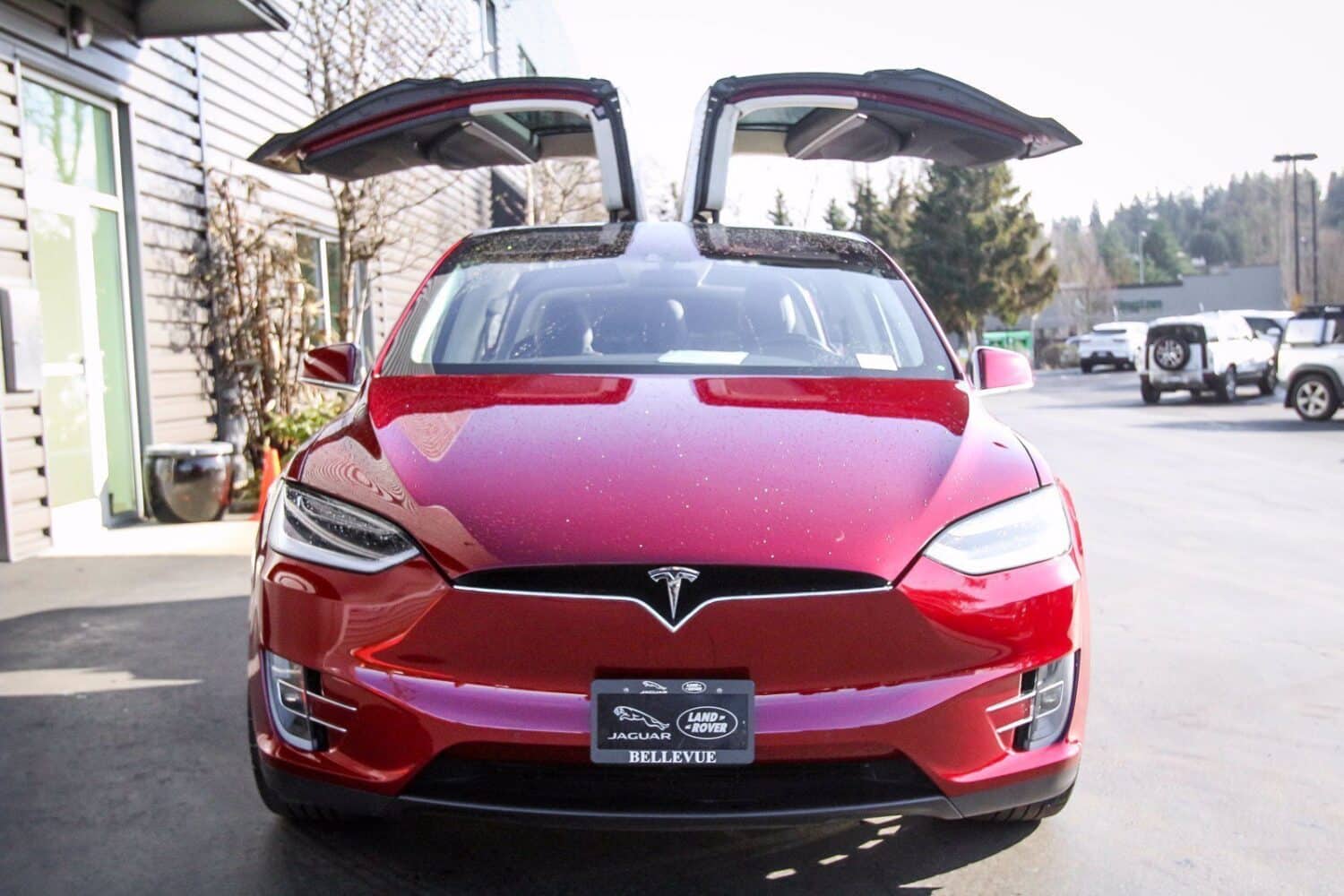 USA- Tesla overtakes BMW as the top-selling luxury vehicle manufacturer
